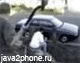 По башке лопатой